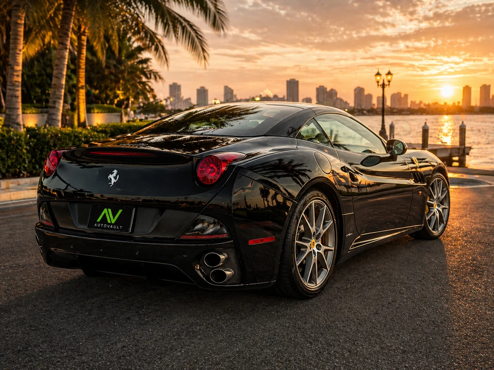 2013 Ferrari California - Image 4 of 10