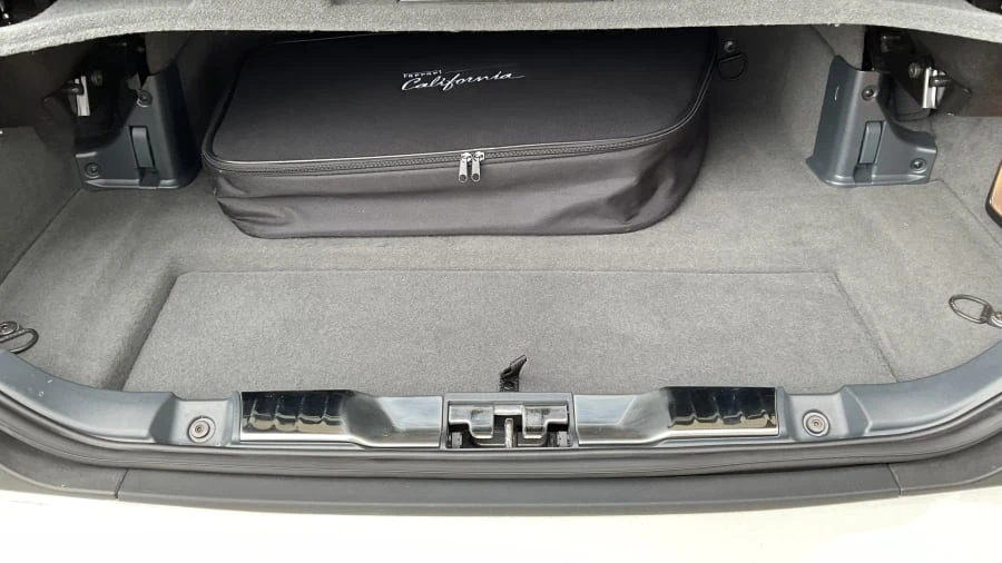 2013 Ferrari California - Image 15 of 31