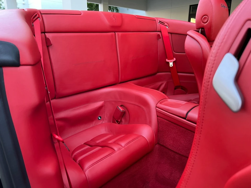 2013 Ferrari California - Image 29 of 31