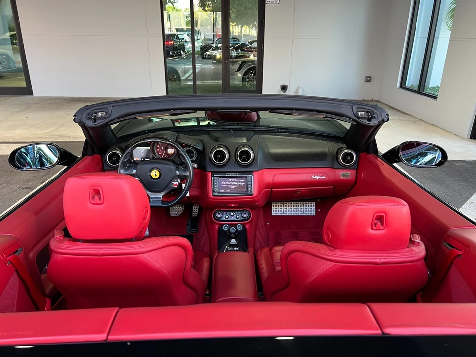 2013 Ferrari California - Image 31 of 31