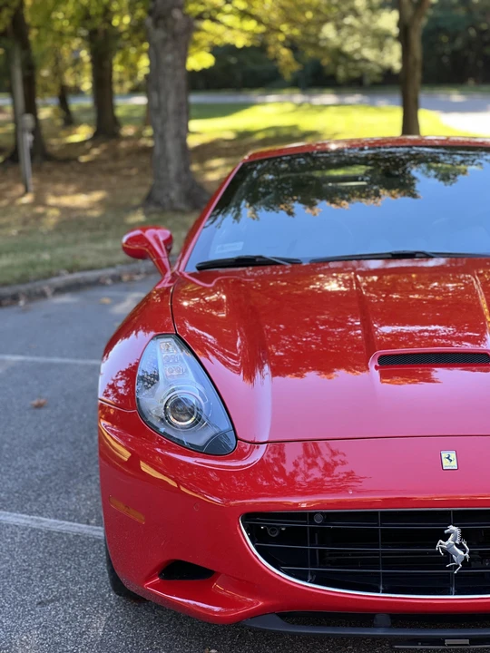 2013 Ferrari California - Image 10 of 12