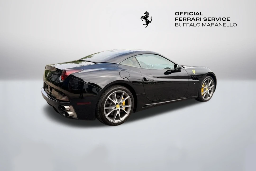 2013 Ferrari California - Image 11 of 31