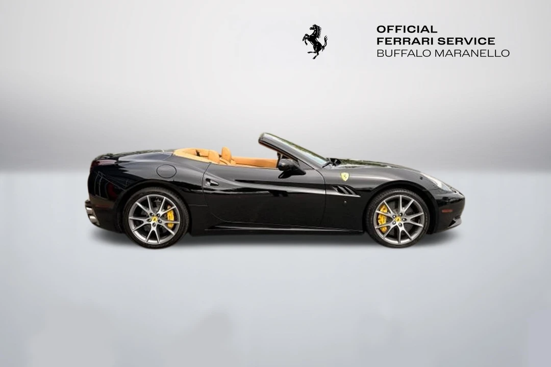 2013 Ferrari California - Image 12 of 31
