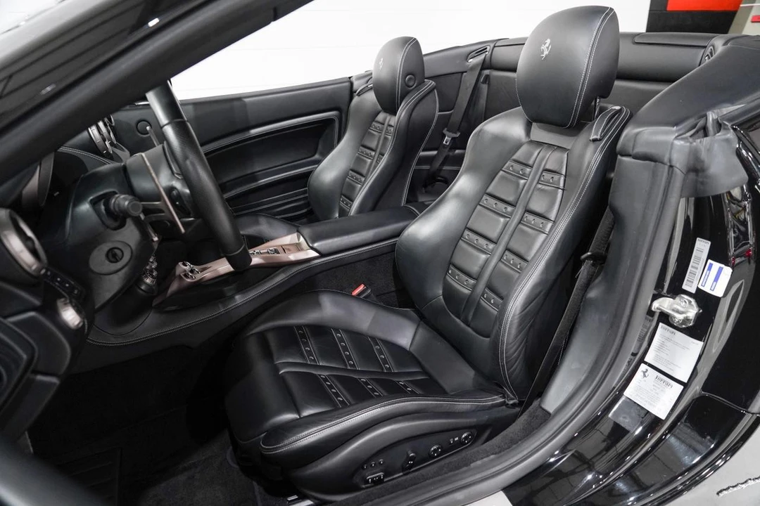 2013 Ferrari California - Image 10 of 21