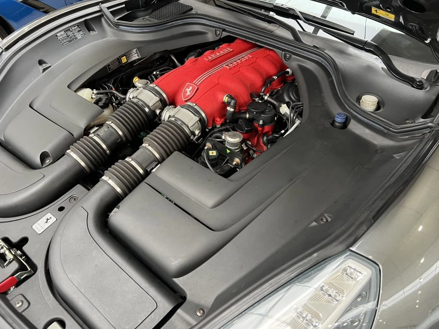 2013 Ferrari California - Image 5 of 6