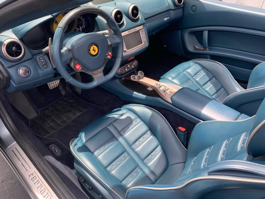 2013 Ferrari California - Image 4 of 7