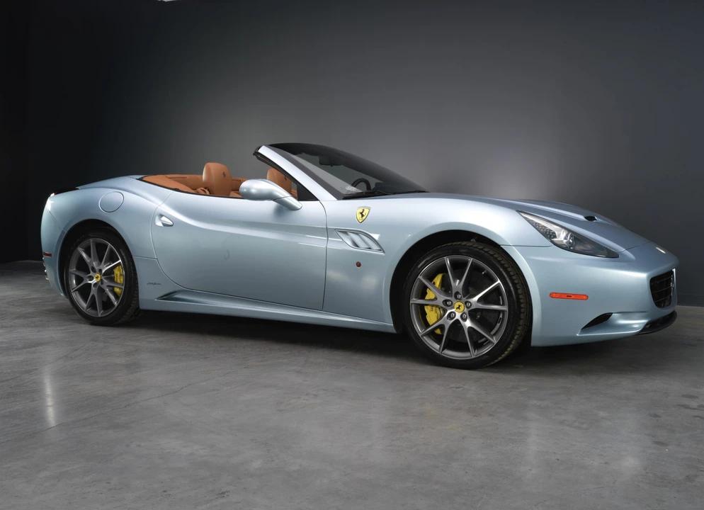 2013 Ferrari California - Image 5 of 31