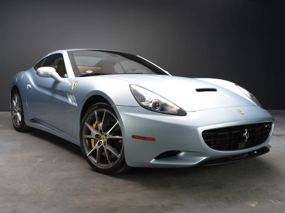 2013 Ferrari California - Image 17 of 31