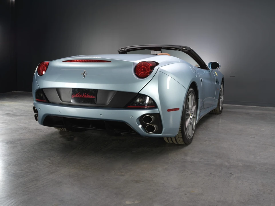 2013 Ferrari California - Image 8 of 31