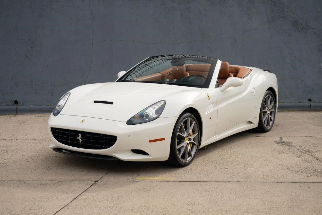 2013 Ferrari California - Image 5 of 21