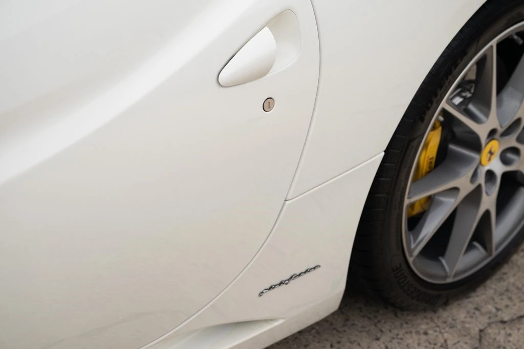 2013 Ferrari California - Image 21 of 21