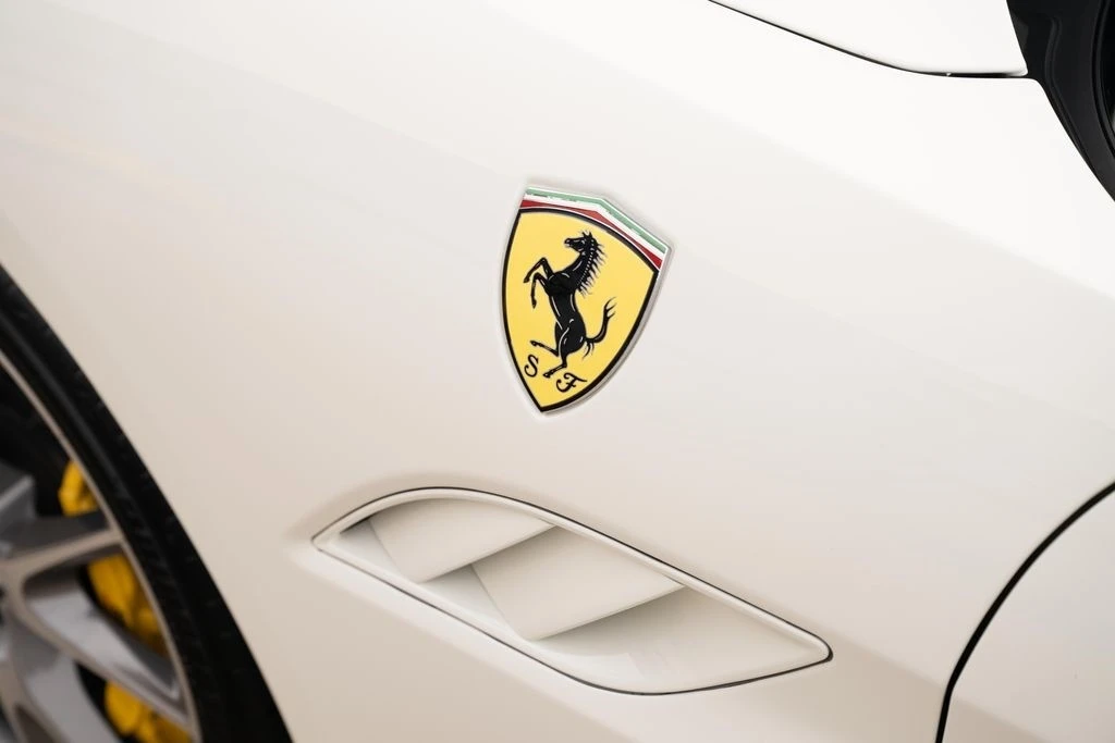2013 Ferrari California - Image 20 of 21