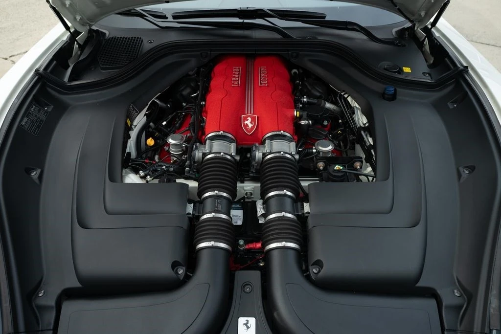 2013 Ferrari California - Image 13 of 21
