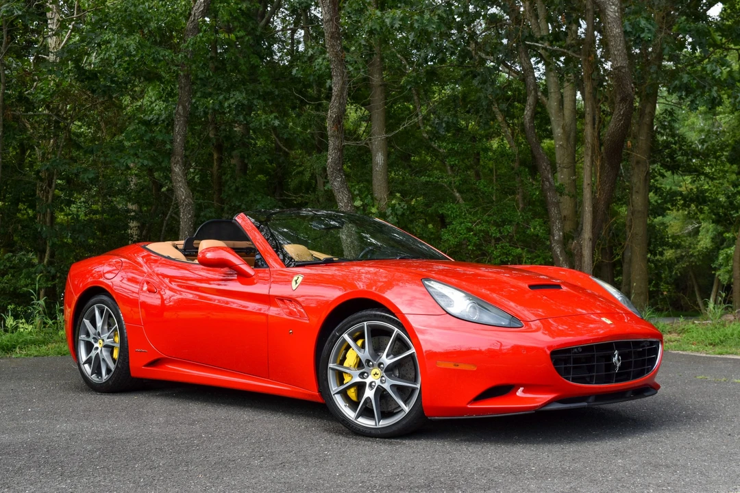 2013 Ferrari California - Image 18 of 31