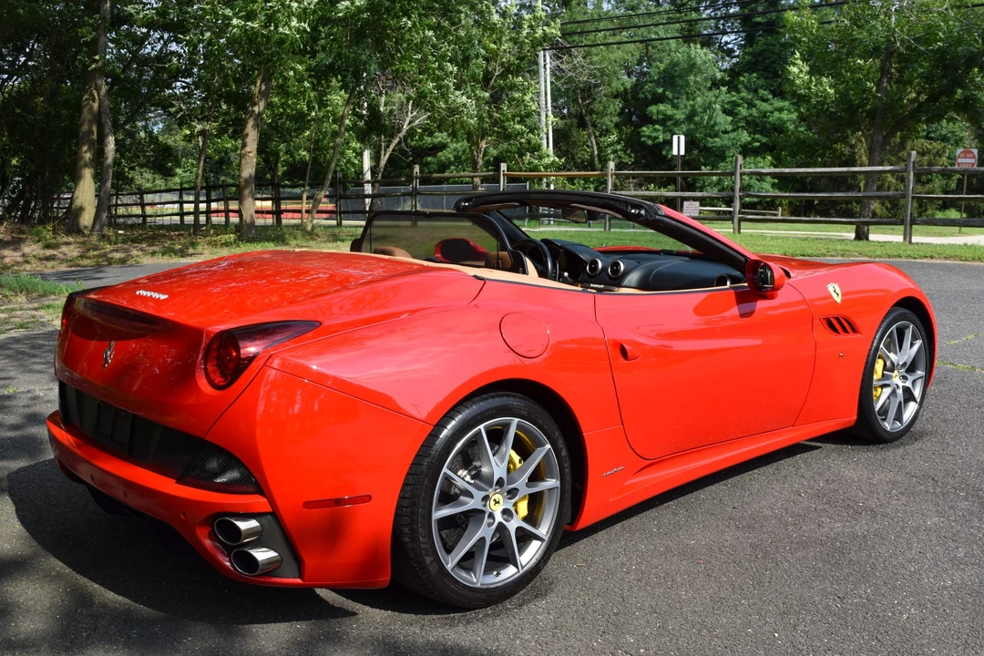 2013 Ferrari California - Image 31 of 31