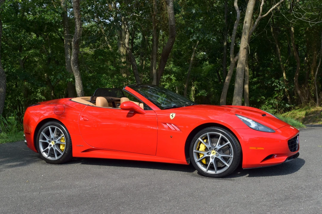 2013 Ferrari California - Image 22 of 31