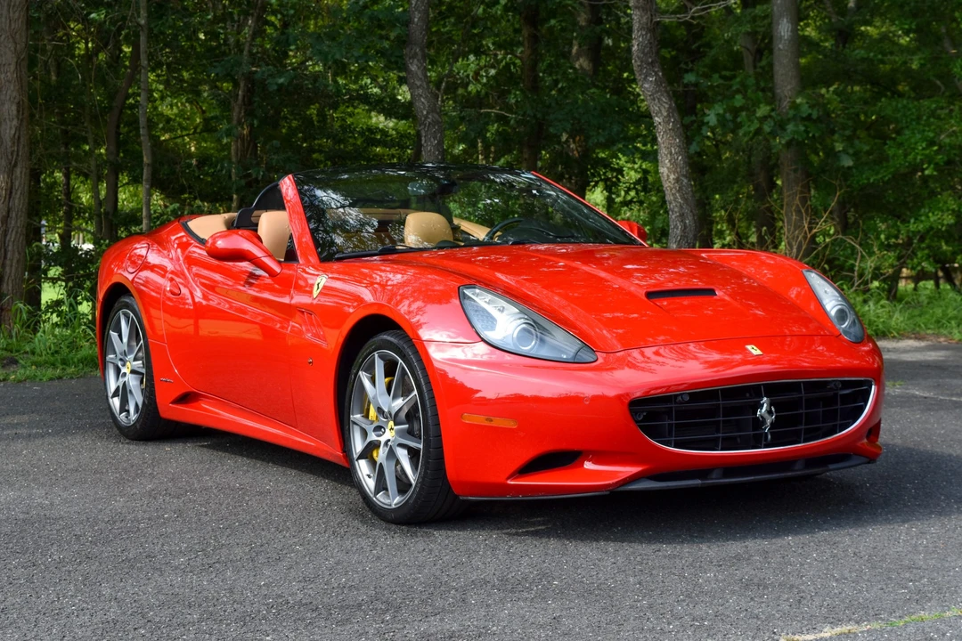 2013 Ferrari California - Image 15 of 31
