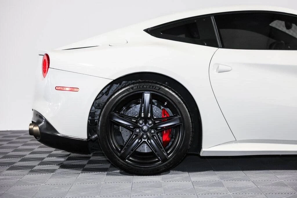 2013 Ferrari F12berlinetta - Image 10 of 21