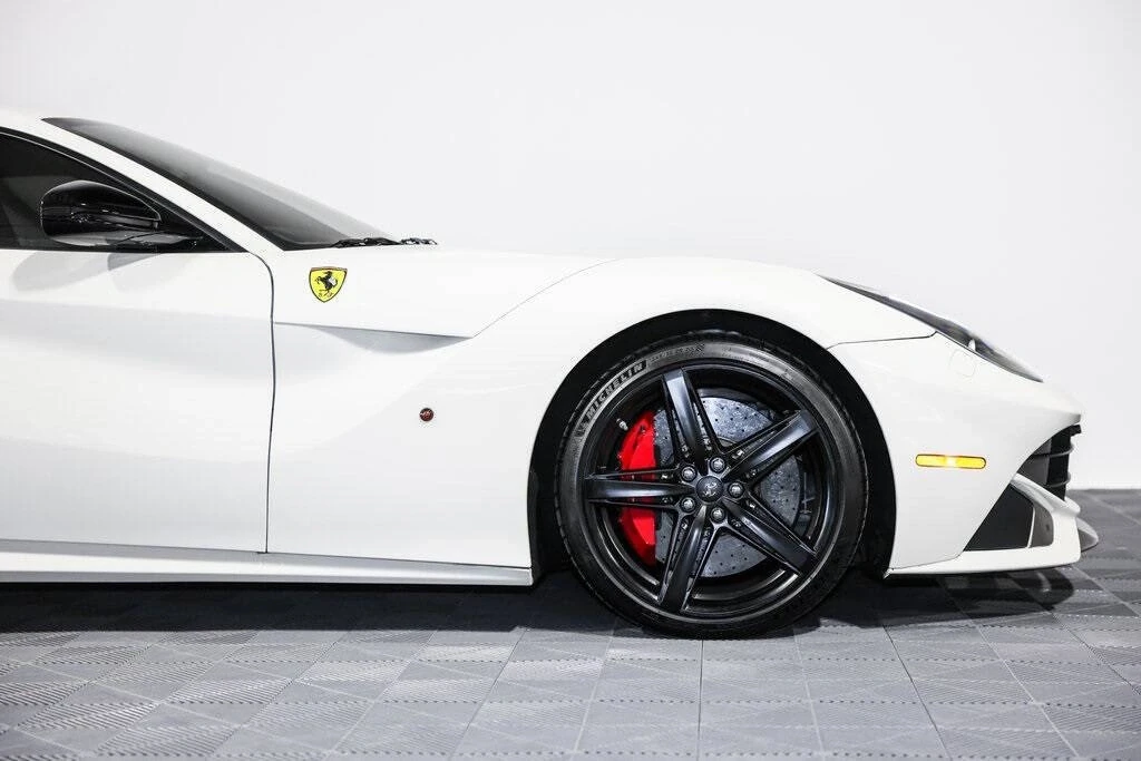 2013 Ferrari F12berlinetta - Image 11 of 21