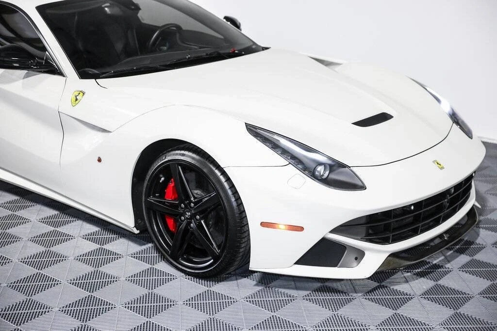 2013 Ferrari F12berlinetta - Image 20 of 21