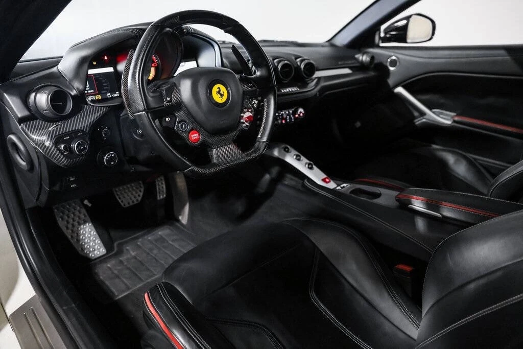 2013 Ferrari F12berlinetta - Image 17 of 21
