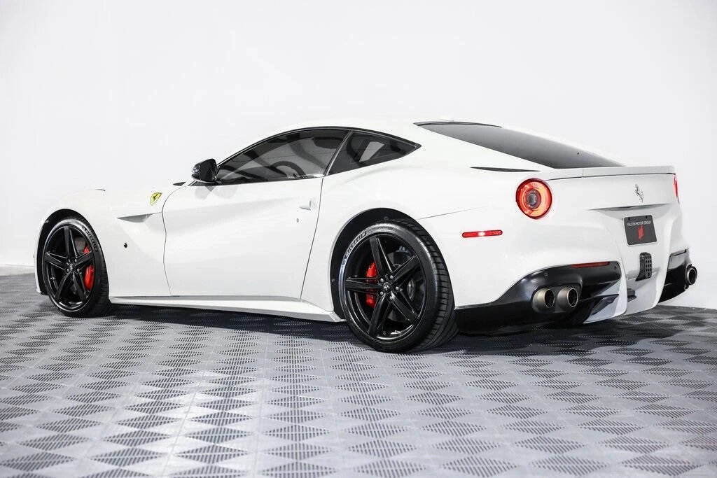 2013 Ferrari F12berlinetta - Image 7 of 21
