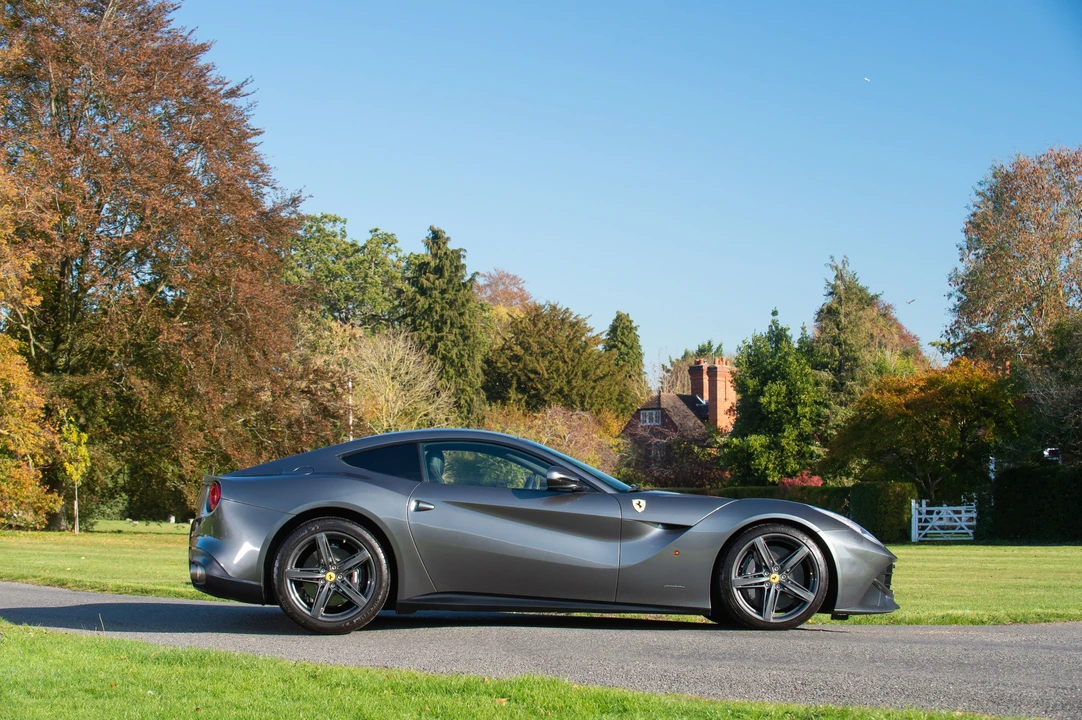 2013 Ferrari F12berlinetta - Image 13 of 31