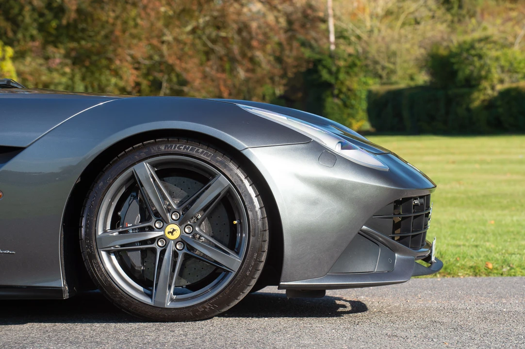 2013 Ferrari F12berlinetta - Image 14 of 31