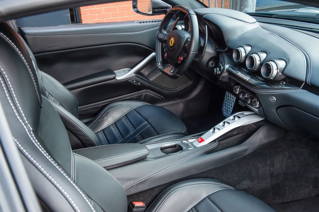 2013 Ferrari F12berlinetta - Image 19 of 31