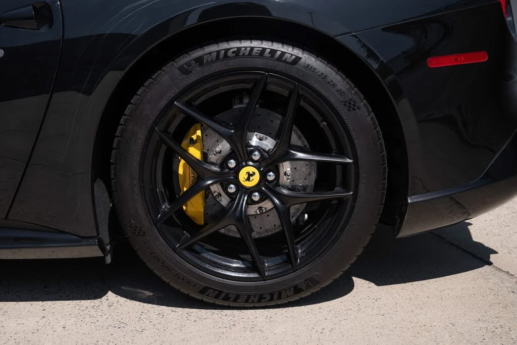 2013 Ferrari F12berlinetta - Image 19 of 31