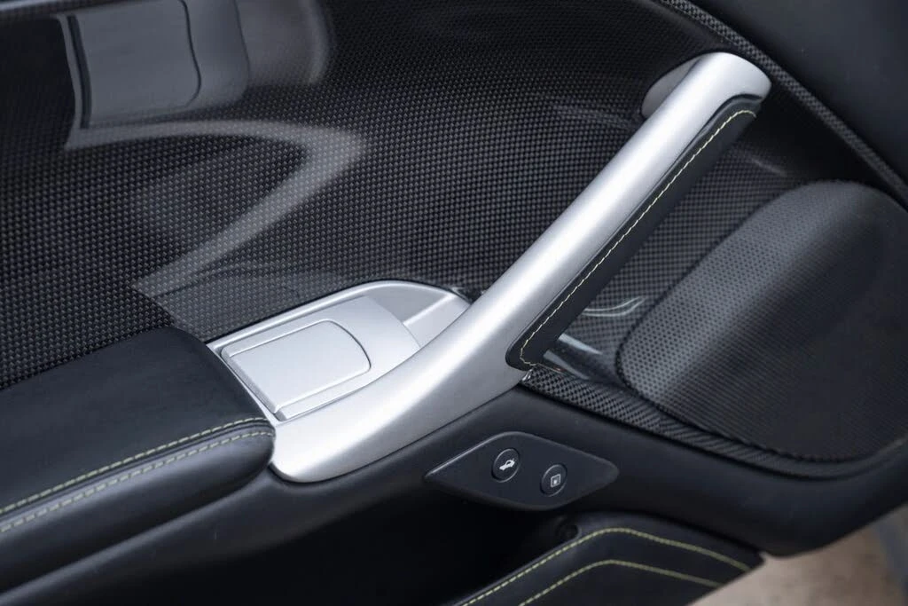 2013 Ferrari F12berlinetta - Image 28 of 31