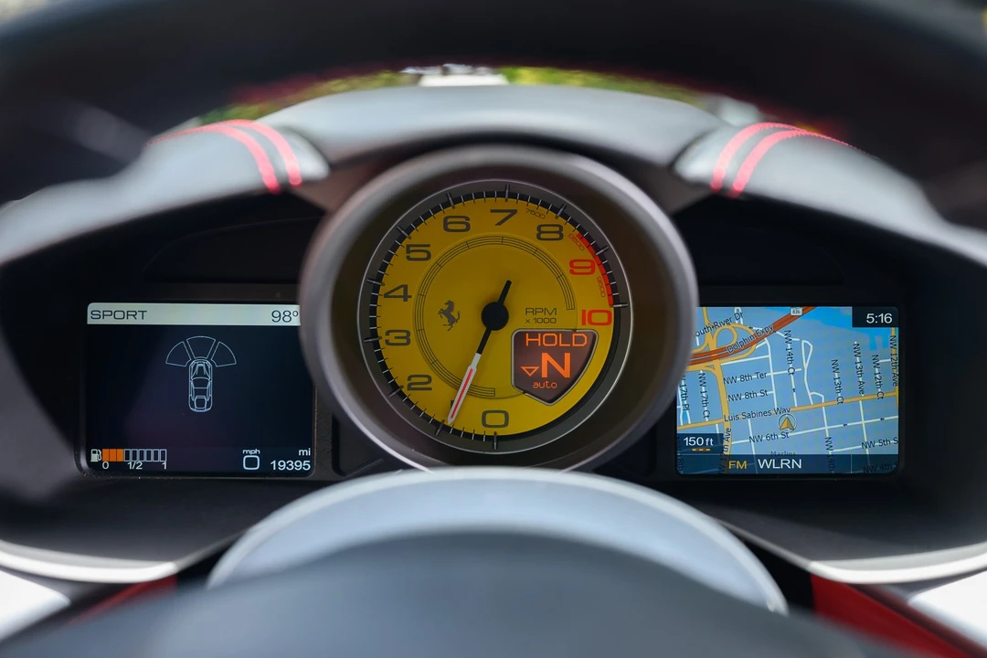 2013 Ferrari F12berlinetta - Image 29 of 31