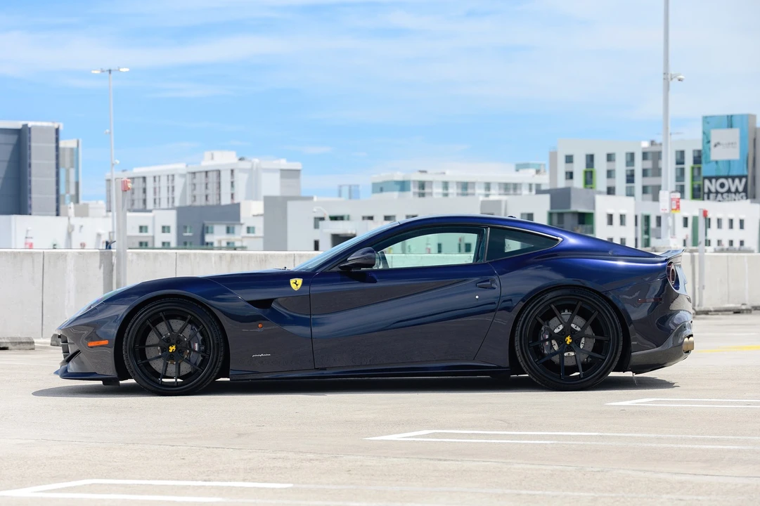 2013 Ferrari F12berlinetta - Image 4 of 31