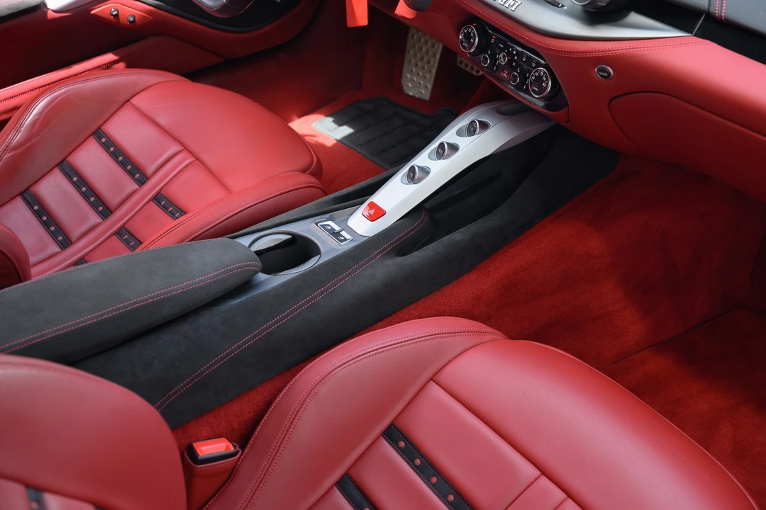 2013 Ferrari F12berlinetta - Image 23 of 31