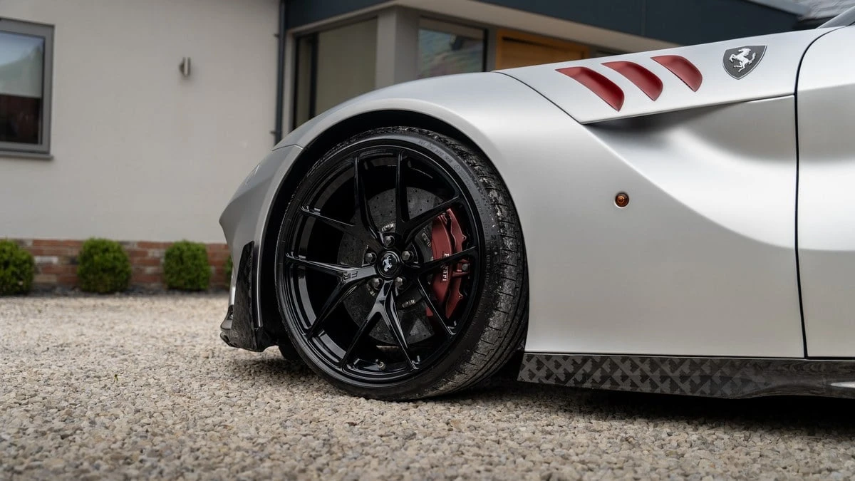 2013 Ferrari F12berlinetta - Image 27 of 30