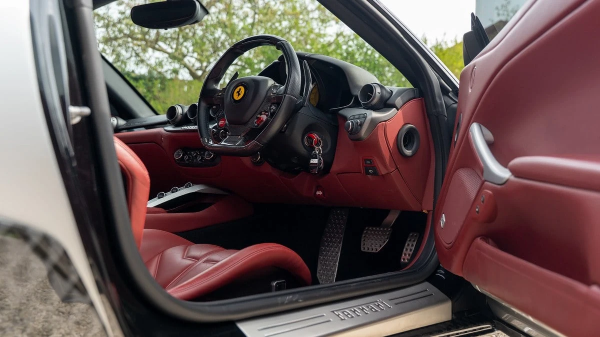 2013 Ferrari F12berlinetta - Image 7 of 30
