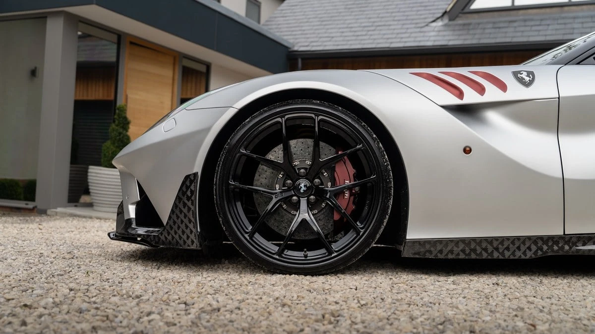 2013 Ferrari F12berlinetta - Image 26 of 30