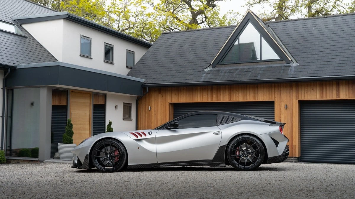 2013 Ferrari F12berlinetta - Image 3 of 30