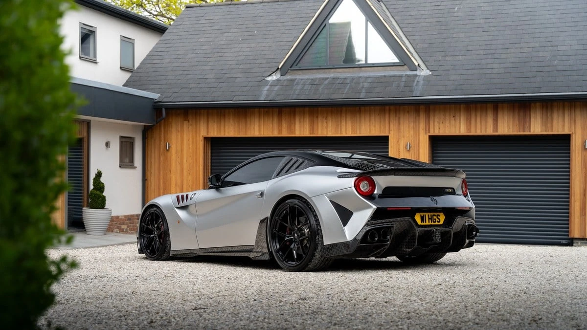 2013 Ferrari F12berlinetta - Image 25 of 30