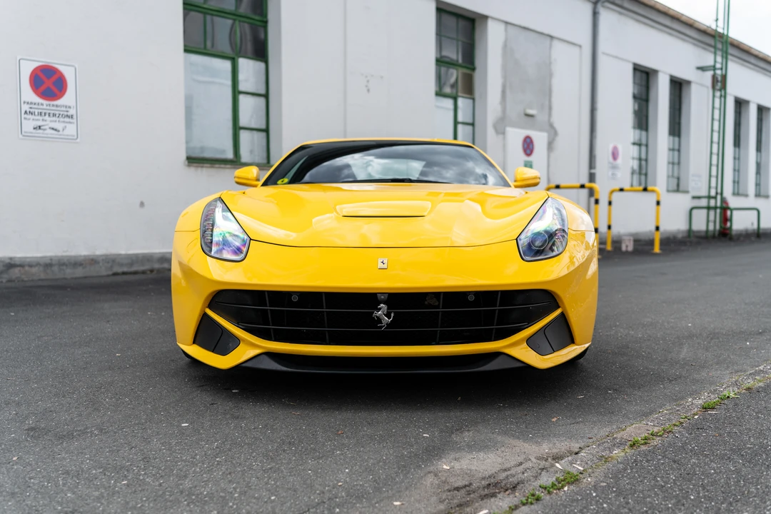 2013 Ferrari F12berlinetta - Image 2 of 31