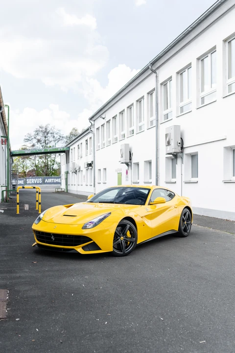 2013 Ferrari F12berlinetta - Image 29 of 31
