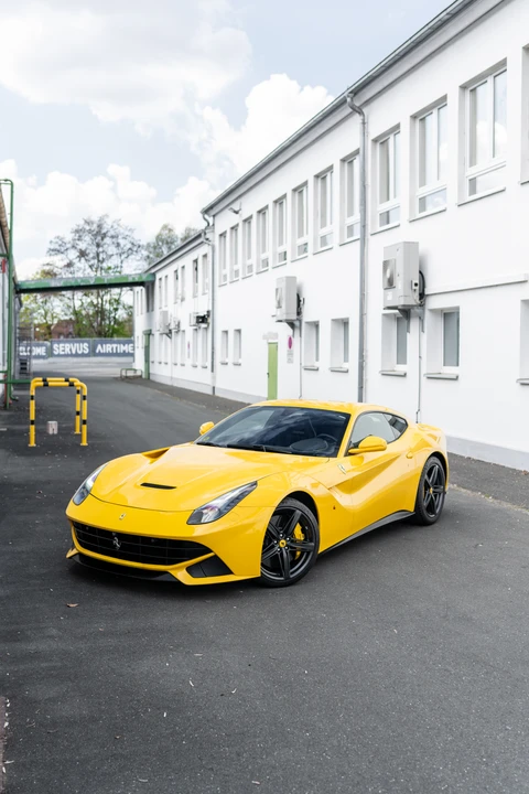 2013 Ferrari F12berlinetta - Image 30 of 31
