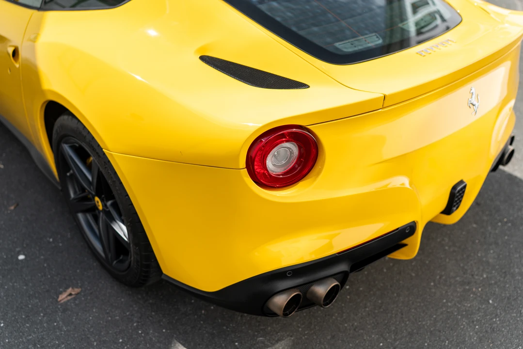 2013 Ferrari F12berlinetta - Image 27 of 31
