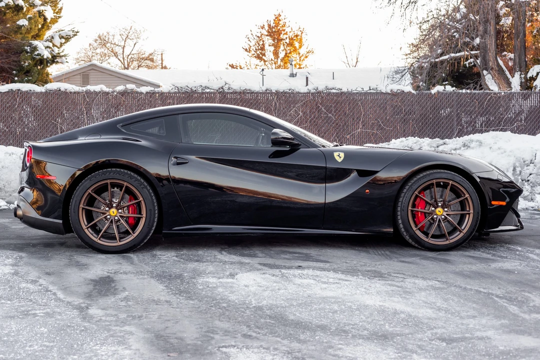 2013 Ferrari F12berlinetta - Image 7 of 31