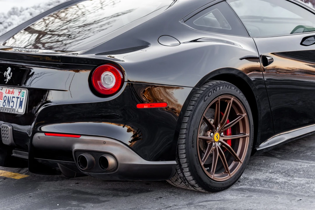 2013 Ferrari F12berlinetta - Image 15 of 31
