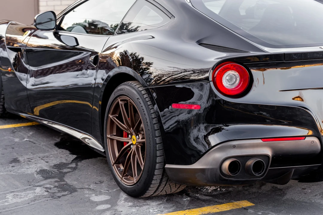 2013 Ferrari F12berlinetta - Image 16 of 31
