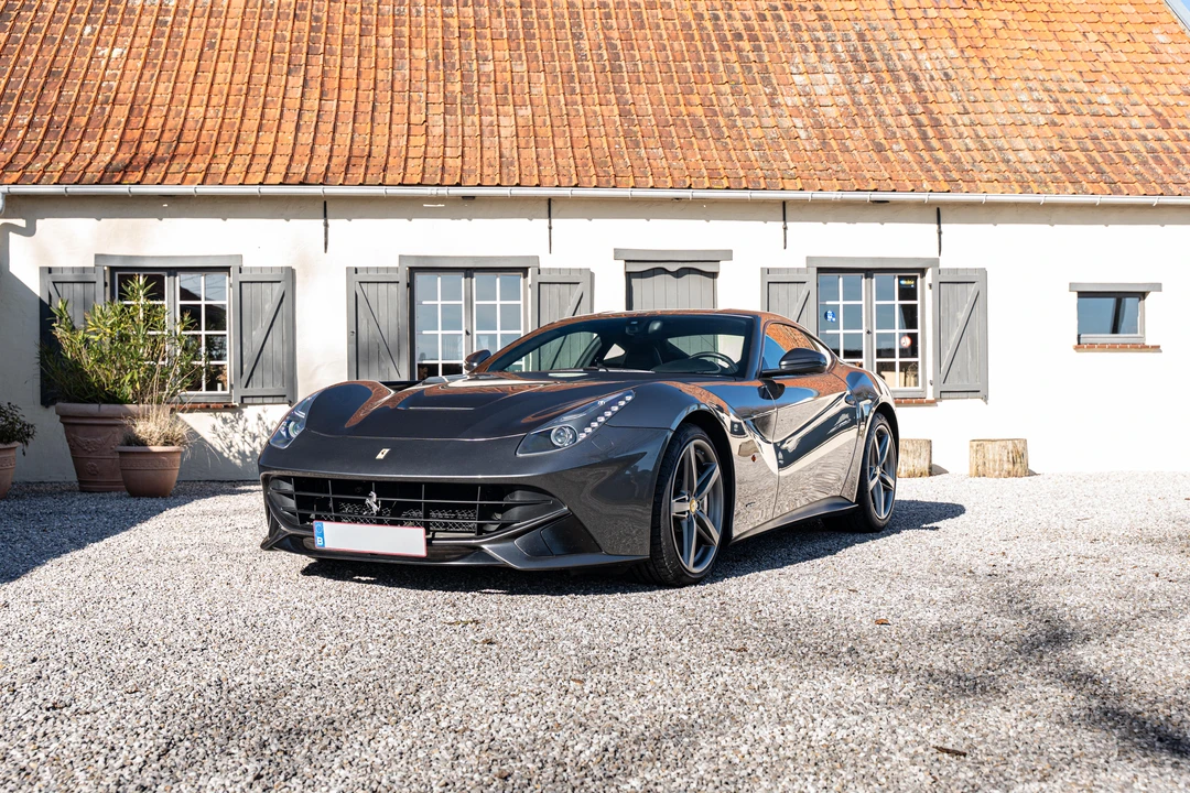 2013 Ferrari F12berlinetta - Image 3 of 31
