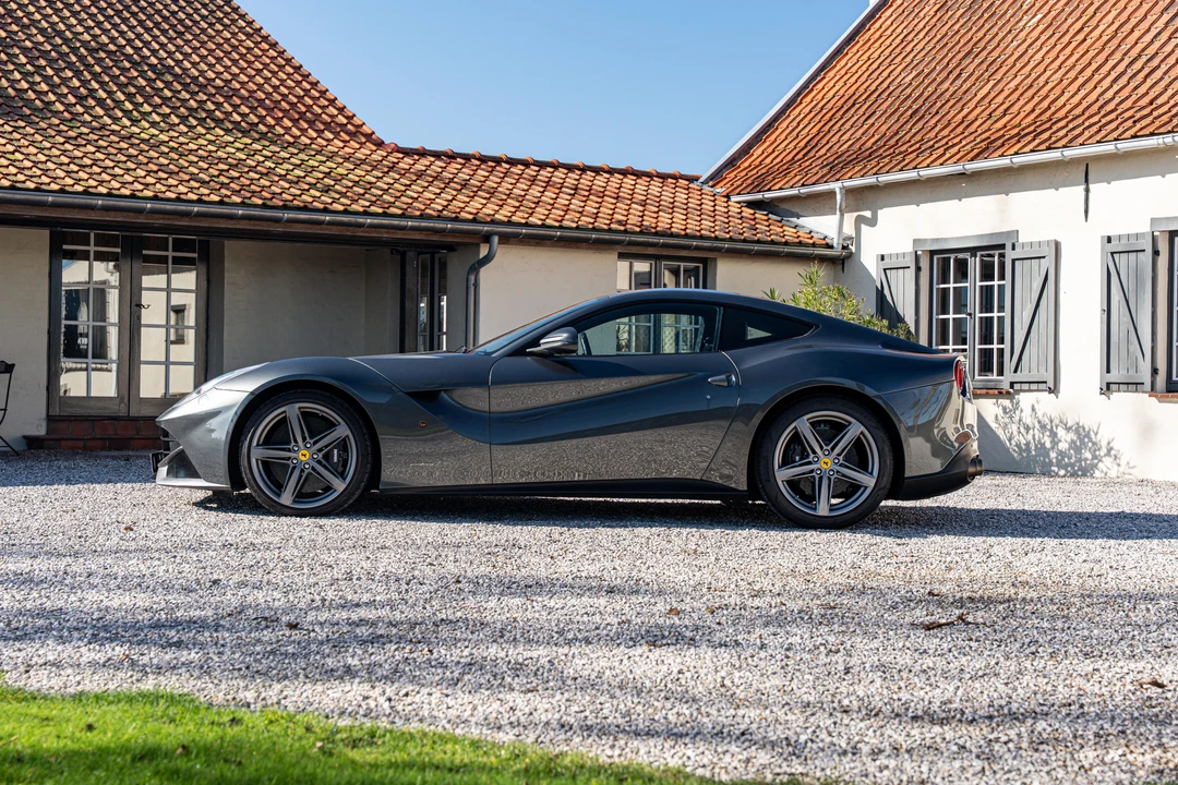 2013 Ferrari F12berlinetta - Image 4 of 31