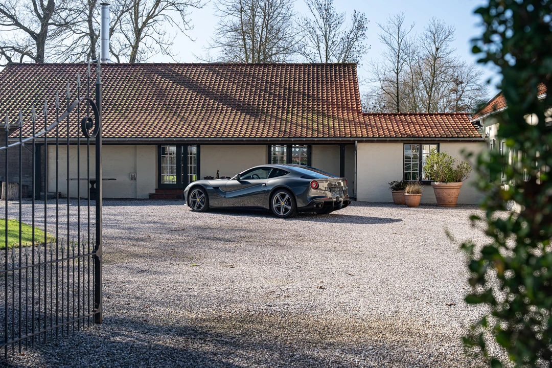 2013 Ferrari F12berlinetta - Image 19 of 31