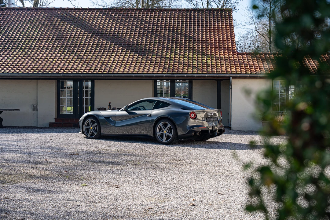2013 Ferrari F12berlinetta - Image 5 of 31